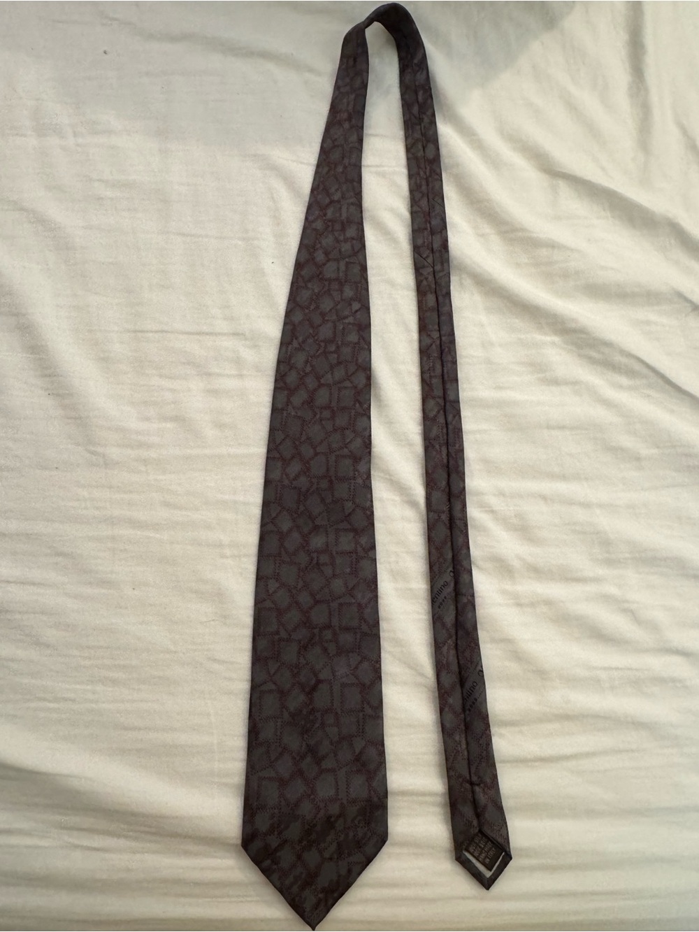 Vintage Valentino Cravatte Mens Silk Necktie Grey Maroon Geometric Mosaic Italy